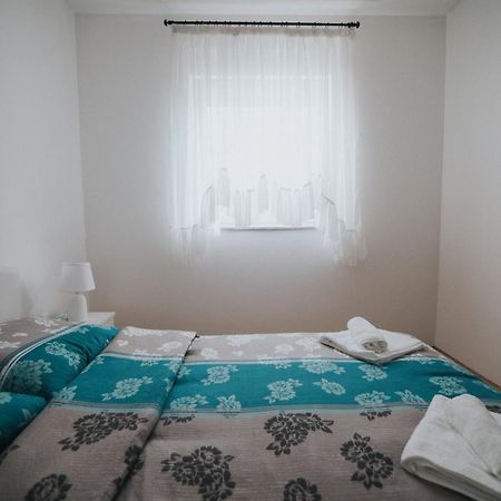 Apartment Peckham Требинє Екстер'єр фото