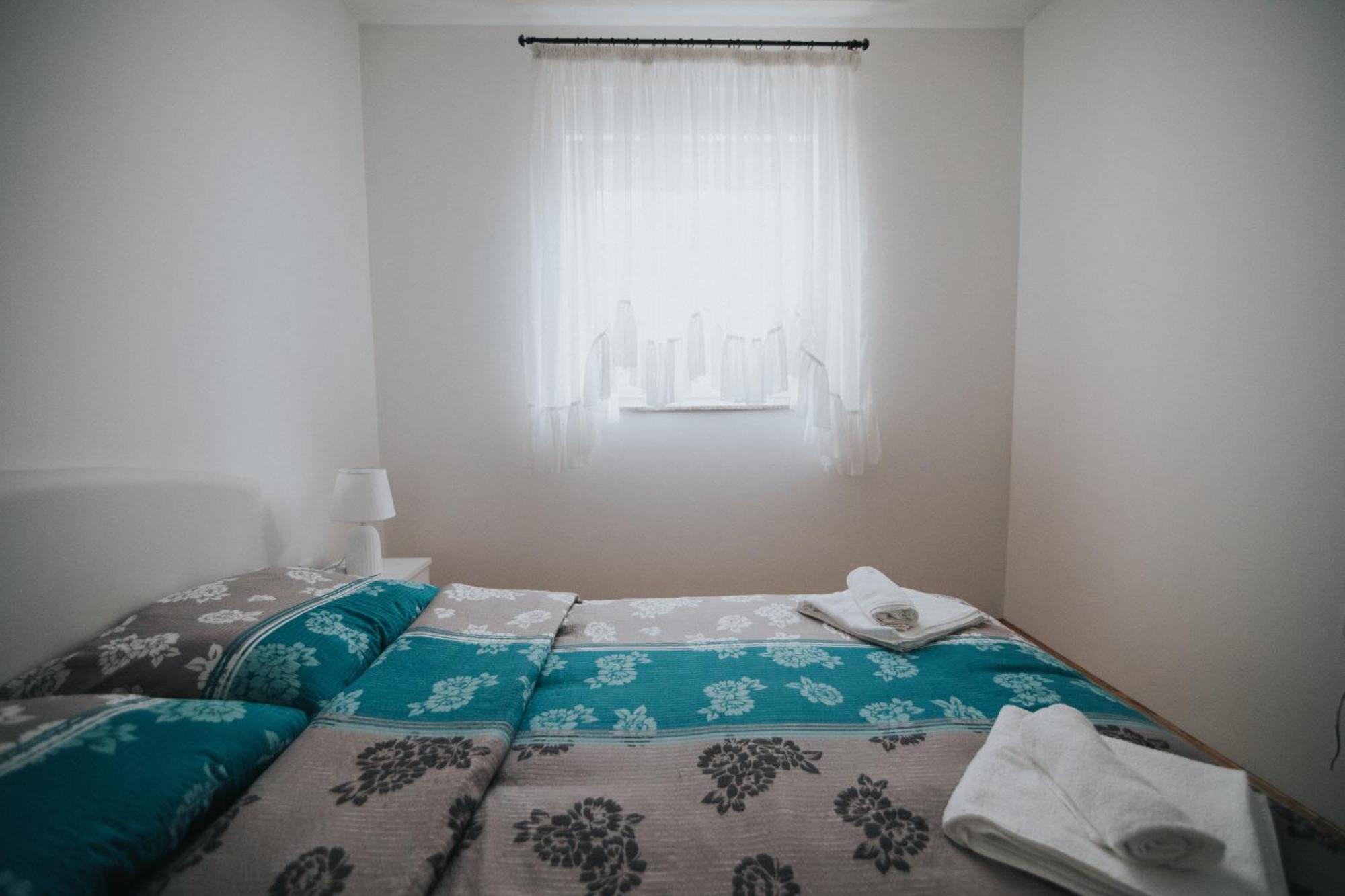 Apartment Peckham Требинє Екстер'єр фото