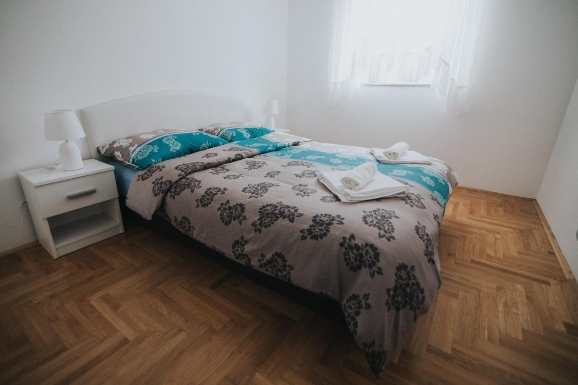 Apartment Peckham Требинє Екстер'єр фото