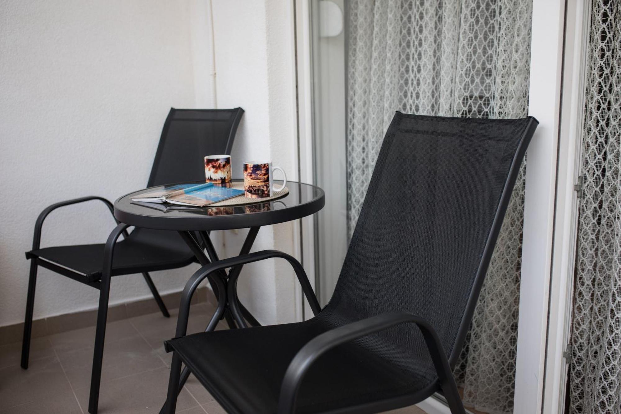 Apartment Peckham Требинє Екстер'єр фото
